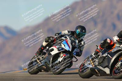 media/Dec-15-2023-Apex Assassins (Fri) [[91f19fb1c7]]/Trackday 2/Session 5 (Turn 9)/